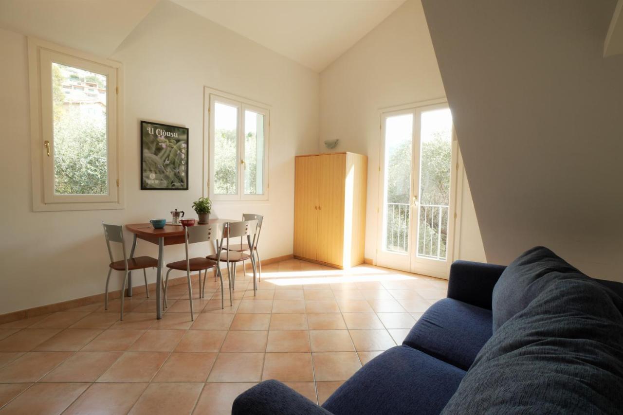 U Ciousu By Ligurian Life Appartamenti In Agriturismo Vallebona Εξωτερικό φωτογραφία
